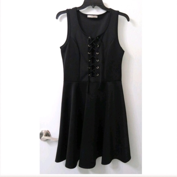 Not for sale NWOT LACE UP SKATER DRESS - Picture 3 of 4
